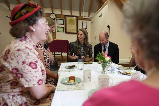 . 08 09 2025. Sunningdale, United Kingdom. Prince William and Kate Middleton, the Prince an Princess of Wales, during a visit at the National Federation of Women s Institute (WI) in Sunningdale, United Kingdom, to commemorate the three-year anniversary of the death of Queen Elizabeth II . Picture i-Images Pool  xPoolx xi-Imagesx IIM-26206-0012