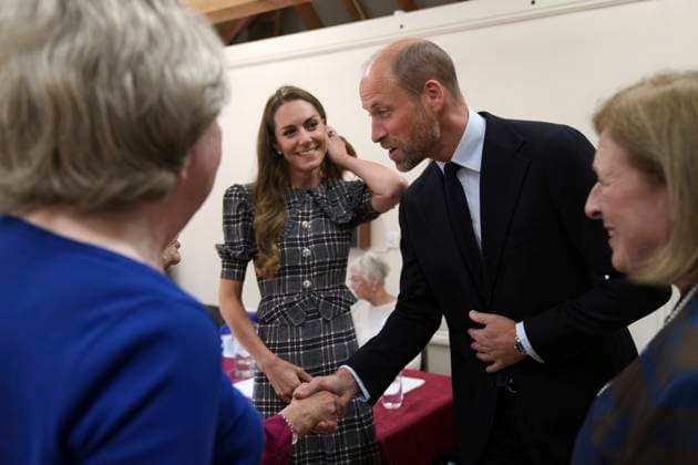Prince and Princess of Wales commemorate the three-year anniversary of the death of Queen Elizabeth II Britain s Kate and Prince William are welcomed by members as they visit the National Federation of Women s Institute (WI) to commemorate the three-year anniversary of the death of Queen Elizabeth II in Sunningdale, England, Monday, Sept. 8, 2025., Credit:Alastair Grant Avalon GBR, Sunningdale  Copyright: xAlastairxGrantx xAvalonx 1035282856