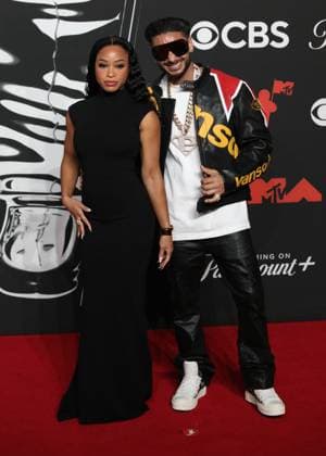 September 7, 2025, Elmont, New York, USA: Nikki Hall and DJ Pauly D attend the 2025 MTV Video Music Awards, VMAs, at UBS Arena in Elmont, New York, USA, on 07 September 2025. Photo: Elmont USA - ZUMAm179 20250907_zep_m179_101 Copyright: xAlecxMichaelx