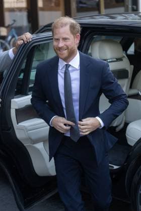 September 8, 2025, London, England, United Kingdom: Prince HARRY, Duke of Sussex, arrives at WellChild Awards ceremony in central London. London United Kingdom - ZUMAs262 20250908_zip_s262_009 Copyright: xTayfunxSalcix