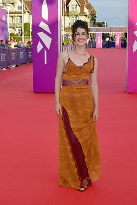 51st Deauville American film festival, jour 3 Alex Sarrigeorgiou poses as she arrives for the movie In Transit during the 51st edition of the Deauville American film festival, in Deauville, northwestern France, on September 8, 2025.  Copyright: xJeanxCharlesx