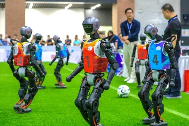 2025 Asia-Pacific Robot World Cup Qingdao International Invitational Football Tournament in Qingdao QINGDAO, CHINA - SEPTEMBER 8, 2025 - Robots participate in the 2025 Asia-Pacific Robot World Cup Qingdao International Invitational Football Tournament in Qingdao, Shandong Province, China on September 8, 2025. Qingdao Shandong China  Copyright: xCFOTOx i1757365993072