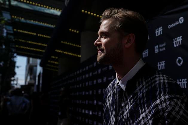 September 8, 2025, Toronto, On, CAN: Leo Woodall arrives on the red carpet to promote the film Tuner at the Toronto International Film Festival, in Toronto, on Monday, Sept. 8, 2025. Toronto CAN  - ZUMAc35_ 20250908_zaf_c35_093 Copyright: xChrisxYoungx