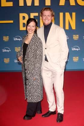 Nadja Jo Klapper and Johannes Heinrichs at the premiere of the Disney series Call My Agent Berlin at the Colosseum Cinema Berlin, 08 09 2025 Foto:xD.xHerrickx xFuturexImagex agent_5960
