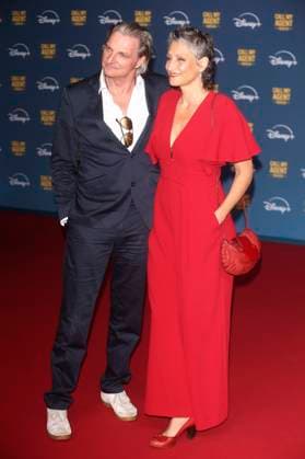 Stefan Jürgens with partner Boriana Rosenmüller at the premiere of the Disney series Call My Agent Berlin at the Colosseum Cinema Berlin, 08 09 2025 Foto:xD.xHerrickx xFuturexImagex agent_5975