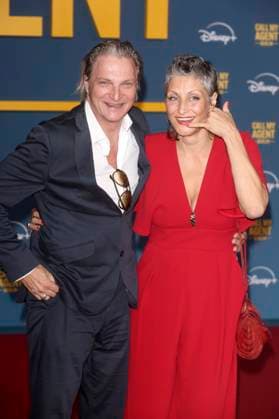 Stefan Jürgens with partner Boriana Rosenmüller at the premiere of the Disney series Call My Agent Berlin at the Colosseum Cinema Berlin, 08 09 2025 Foto:xD.xHerrickx xFuturexImagex agent_5979