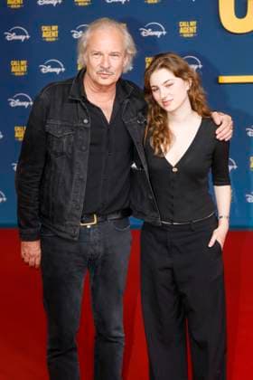 World premiere of Call My Agent Berlin in Berlin Berlin, 8 9 2025 Leander Haussmann and his daughter Kunigunde Haussmann at the world premiere of Call My Agent Berlin in Berlin Berlin Copyright: xMatthiasxGränzdörferx