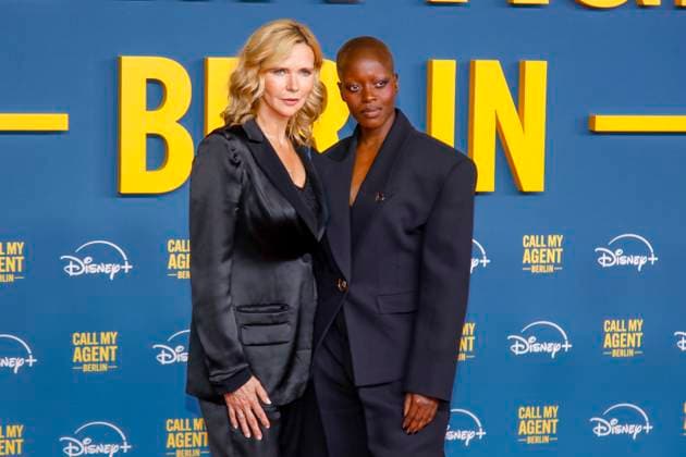 World premiere of Call My Agent Berlin in Berlin Berlin, 8 9 2025 Veronika Ferres and Florence Kasumba at the world premiere of Call My Agent Berlin in Berlin Berlin Copyright: xMatthiasxGränzdörferx