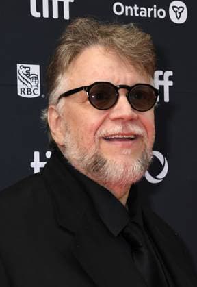 TORONTO, ONTARIO - SEPTEMBER 08: Guillermo del Toro attends the premiere of Frankenstein during the 2025 Toronto International Film Festival at Princess of Wales Theatre on September 08, 2025 in Toronto, Ontario Copyright: xmpi099x xMediaPunchx