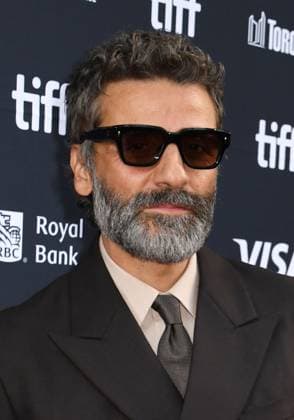 TORONTO, ONTARIO - SEPTEMBER 08: Oscar Isaac attends the premiere of Frankenstein during the 2025 Toronto International Film Festival at Princess of Wales Theatre on September 08, 2025 in Toronto, Ontario Copyright: xmpi099x xMediaPunchx