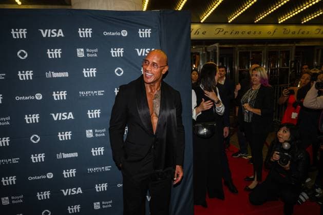 September 8, 2025, Toronto, On, Canada: Dwayne Johnson arrives on the red carpet for öÄuThe Smashing MachineöÄÃ¹ at the Toronto International Film Festival in Toronto, Monday, Sept. 8, 2025. Toronto Canada  - ZUMAc35_ 20250908_zaf_c35_165 Copyright: xLauraxProctorx