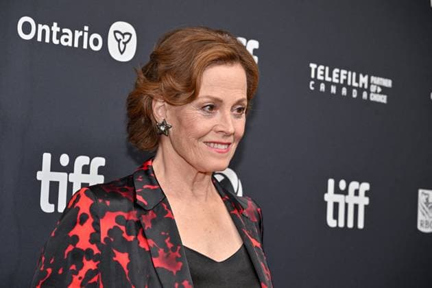 Toronto Dust Bunny Screening Sigourney Weaver attending the screening of the movie Dust Bunny ahead of Toronto International Film Festival (TIFF) in Toronto, Canada on September 8, 2025. Photo by Julien Reynaud APS-Medias ABACAPRESS.COM Toronto Canada  Copyright: xReynaudxJulien APS-Medias ABACAx
