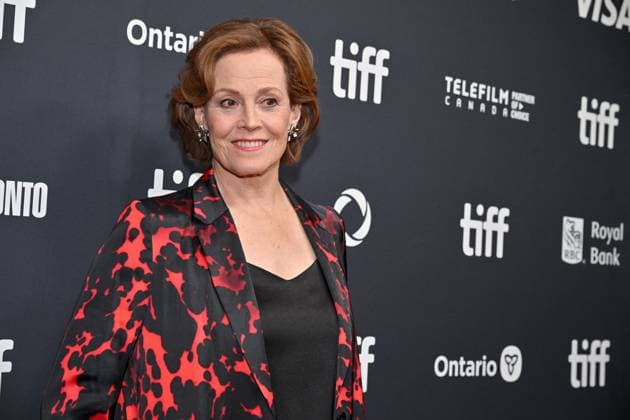 Toronto Dust Bunny Screening Sigourney Weaver attending the screening of the movie Dust Bunny ahead of Toronto International Film Festival (TIFF) in Toronto, Canada on September 8, 2025. Photo by Julien Reynaud APS-Medias ABACAPRESS.COM Toronto Canada  Copyright: xReynaudxJulien APS-Medias ABACAx