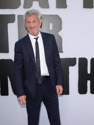 One Battle After Another Premiere - Los Angeles, USA LOS ANGELES, USA. September 08, 2025: Sean Penn at the premiere for One Battle After Another at the TCL Chinese Theatre. Los Angeles CA USA  Copyright: xPaulxSmith Featureflashx