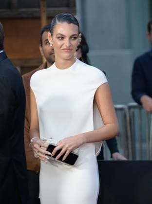 One Battle After Another Premiere - Los Angeles, USA LOS ANGELES, USA. September 08, 2025: Italian supermodel Vittoria Ceretti (Leonardo DiCaprio s girlfriend at the premiere for One Battle After Another at the TCL Chinese Theatre. Los Angeles CA USA  Copyright: xPaulxSmith Featureflashx