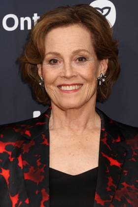 50th Toronto International Film Festival Red carpet of the film Dust bunny Sigourney Weaver 448466 2025 09 08 Toronto Canada  Copyright: xIsabellexVautierx xStarfacex STAR_448466_052
