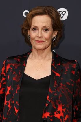 50th Toronto International Film Festival Red carpet of the film Dust bunny Sigourney Weaver 448466 2025 09 08 Toronto Canada  Copyright: xIsabellexVautierx xStarfacex STAR_448466_065