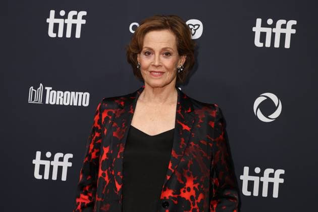 50th Toronto International Film Festival Red carpet of the film Dust bunny Sigourney Weaver 448466 2025 09 08 Toronto Canada  Copyright: xIsabellexVautierx xStarfacex STAR_448466_066