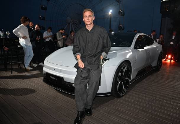 Matthias Schweighöfer exklusive Preview des Polestar 5, anlaesslich IAA, MuenchenHoch5 am 8. September 2025, München *** Matthias Schweighöfer exclusive preview of the Polestar 5, on the occasion of IAA, MuenchenHoch5 on September 8, 2025, Munich