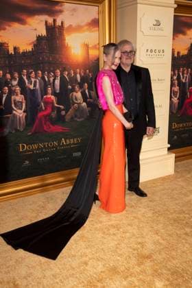 Downton Abbey: The Grand Finale New York Premiere in New York, USA - 08 Sep 2025 (L-R) Elizabeth McGovern and Simon Curtis attend Downton Abbey: The Grand Finale New York Premiere at Jazz at Lincoln Center. New York United States Copyright: xRonxAdarx xSOPAxImagesx _radar_downtonabbey_20250908_00805