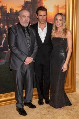 Downton Abbey: The Grand Finale New York Premiere in New York, USA - 08 Sep 2025 (L-R) Paul Giamatti, Alessandro Nivola and Joanne Froggatt attend Downton Abbey: The Grand Finale New York Premiere at Jazz at Lincoln Center. New York United States Copyright: xRonxAdarx xSOPAxImagesx _radar_downtonabbey_20250908_01419