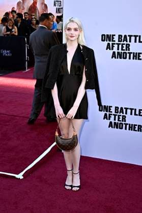 Ariana Hardie at the world premiere of the movie One Battle After Another at the TCL Chinese Theater Los Angeles, 08 09 2025 Foto:xD.xStarbuckx xFuturexImagex battle_5806