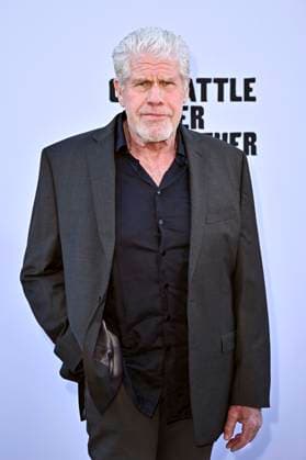 Ron Perlman at the world premiere of the movie One Battle After Another at the TCL Chinese Theater Los Angeles, 08 09 2025 Foto:xD.xStarbuckx xFuturexImagex battle_5828