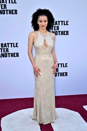 Chase Infiniti at the world premiere of the movie One Battle After Another at the TCL Chinese Theater Los Angeles, 08 09 2025 Foto:xD.xStarbuckx xFuturexImagex battle_5877