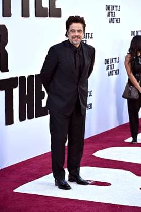 Benicio del Toro at the world premiere of the movie One Battle After Another at the TCL Chinese Theater Los Angeles, 08 09 2025 Foto:xD.xStarbuckx xFuturexImagex battle_5888