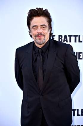 Benicio del Toro at the world premiere of the movie One Battle After Another at the TCL Chinese Theater Los Angeles, 08 09 2025 Foto:xD.xStarbuckx xFuturexImagex battle_5892