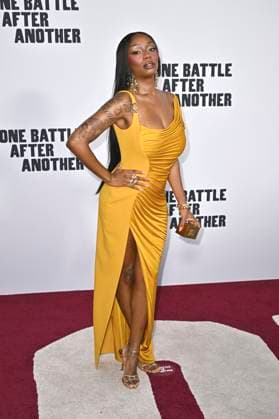 Shayna McHayle Junglepussy at the world premiere of the movie One Battle After Another at the TCL Chinese Theater Los Angeles, 08 09 2025 Foto:xD.xStarbuckx xFuturexImagex battle_5962