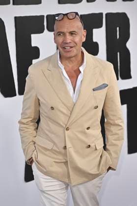 Billy Zane at the world premiere of the movie One Battle After Another at the TCL Chinese Theater Los Angeles, 08 09 2025 Foto:xD.xStarbuckx xFuturexImagex battle_5966