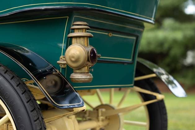 Historic 120-year-old Ford which was first to have engine in front on sale for £200,000 Story from Jam Press (Historic Ford Sale) Pictured: The 1905 Ford Model B Side Entrance Tonneau. Historic 120-year-old Ford which was first to have engine in front on sale for £200,000 An historic 120-year-old Ford car which was the first to have an engine in the front is on sale for £200,000. The 1905 green Model B is one of just seven left in the world. It was also the first to have a four-cylinder engine and is described as historically significant. The vintage car has a top speed of 40mph - which outpaced competitors when it was made. It has been in the same family for at least 60 years. The vehicle is being sold on 9 October by RM Sotheby s  Copyright: xJamxPress DavidxBush CourtesyxofxRMxSotheby s