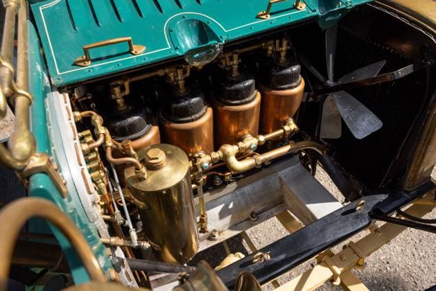 Historic 120-year-old Ford which was first to have engine in front on sale for £200,000 Story from Jam Press (Historic Ford Sale) Pictured: The 1905 Ford Model B Side Entrance Tonneau. Historic 120-year-old Ford which was first to have engine in front on sale for £200,000 An historic 120-year-old Ford car which was the first to have an engine in the front is on sale for £200,000. The 1905 green Model B is one of just seven left in the world. It was also the first to have a four-cylinder engine and is described as historically significant. The vintage car has a top speed of 40mph - which outpaced competitors when it was made. It has been in the same family for at least 60 years. The vehicle is being sold on 9 October by RM Sotheby s  Copyright: xJamxPress DavidxBush CourtesyxofxRMxSotheby s