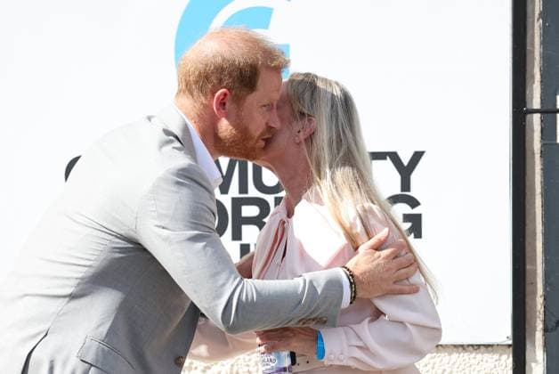 . 09 09 2025. Nottingham , United Kingdom. Prince Harry, the Duke of Sussex, leaving the Community Recording Studio in Nottingham, on day two of his visit to the United Kingdom.  xStephenxLockx xi-Imagesx IIM-26207-0038