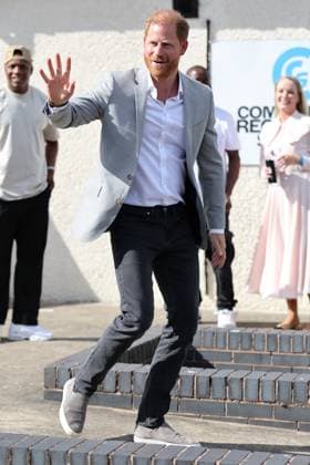 . 09 09 2025. Nottingham , United Kingdom. Prince Harry, the Duke of Sussex, leaving the Community Recording Studio in Nottingham, on day two of his visit to the United Kingdom.  xStephenxLockx xi-Imagesx IIM-26207-0039