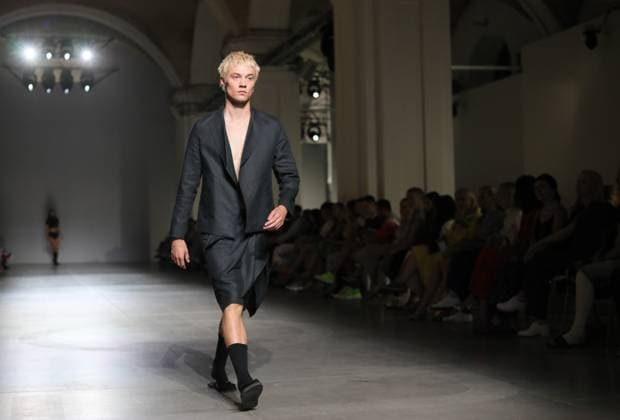 A model demonstrates an outfit during the VIKTORANISIMOV catwalk show during the Ukrainian Fashion Week SS26 at the Mystetskyi Arsenal National Cultural, Art and Museum Complex, Kyiv, Ukraine, September 5, 2025. (Photo by Yuliia Ovsiannikova Ukrinform) VIKTORANISIMOV catwalk show at Ukrainian Fashion Week SS26 in KyivVIKTORANISIMOV catwalk show at Ukrainian Fashion Week SS26 in Kyiv  Copyright: xYuliiaxOvsiannikovax