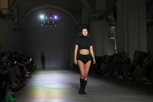 A model demonstrates an outfit during the VIKTORANISIMOV catwalk show during the Ukrainian Fashion Week SS26 at the Mystetskyi Arsenal National Cultural, Art and Museum Complex, Kyiv, Ukraine, September 5, 2025. (Photo by Yuliia Ovsiannikova Ukrinform) VIKTORANISIMOV catwalk show at Ukrainian Fashion Week SS26 in KyivVIKTORANISIMOV catwalk show at Ukrainian Fashion Week SS26 in Kyiv  Copyright: xYuliiaxOvsiannikovax