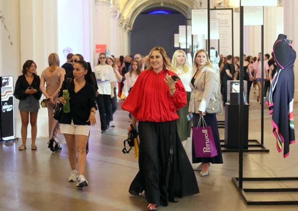 Guests attend Day 2 of the Ukrainian Fashion Week SS26 at the Mystetskyi Arsenal National Culture, Art and Museum Complex, Kyiv, Ukraine, September 5, 2025. (Photo by Yuliia Ovsiannikova Ukrinform) Ukrainian Fashion Week SS26 in Kyiv  Copyright: xYuliiaxOvsiannikovax