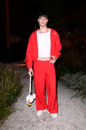 Frieder Sell at the Sol de Janeiro Influencer Event in the Atelier Gardens Berlin, 08 09 2025 Foto:xN.xKubelkax xFuturexImagex soldejaneiro_5901