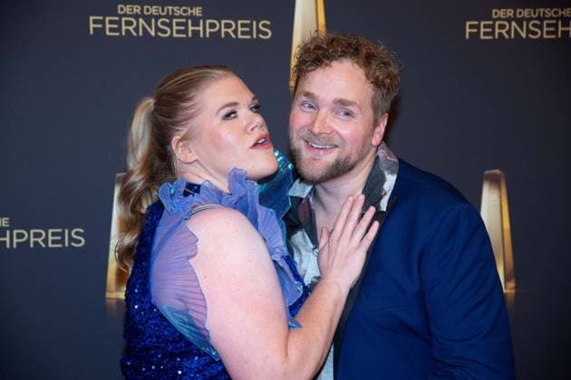 Gisa FLAKE, Actress, with husband Knud RIEPEN, Red Carpet, Red Carpet Show, Arrival, German Television Award Ceremony, The Night of the Creatives The German Television Award 2025, German Television Award 2025 at the Flora Cologne, on 09 09 2025