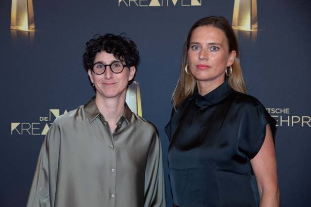 from left Andrea Andi PEK, Friederike HOHMUTH, Red Carpet, Red Carpet Show, Arrival, Presentation of the German Television Award, The Night of Creatives The German Television Award 2025, German Television Award 2025 in the Flora Cologne, on 09 09 2025