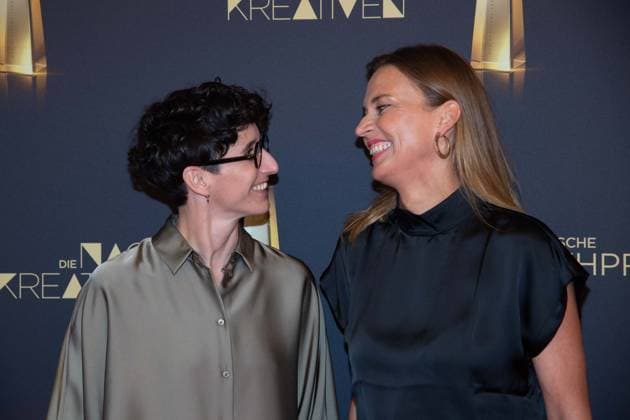 from left Andrea Andi PEK, Friederike HOHMUTH, Red Carpet, Red Carpet Show, Arrival, Presentation of the German Television Award, The Night of Creatives The German Television Award 2025, German Television Award 2025 in the Flora Cologne, on 09 09 2025