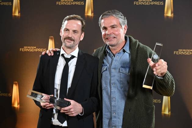 Nils Truempener, Michael Giehmann for Licht Aus Preistraeger Beste Regie Unterhaltung Verleihung des Deutschen Fernsehpreises, Die Nacht der Kreativen Der Deutsche Fernsehpreis 2025, Deutscher Fernsehpreis 2025 in der Flora Koeln, am 09 09 2025
