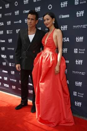 September 9, 2025, Toronto, Ontario, Canada: (L-R) Colin Farrell and Fala Chen attend the red carpet for the Ã¢â‚¬ËœBallad of a Small PlayerÃ¢â‚¬â ¢ premiere during the 2025 Toronto International Film Festival at The Princess of Wales Theatre. on September 9, 2025 in Toronto, Canada. Toronto Canada - ZUMAe321 20250909_zea_e321_047 Copyright: xLeonardoxRamirezx