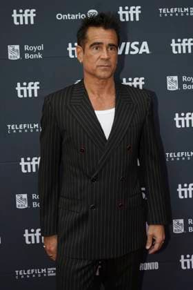 September 9, 2025, Toronto, Ontario, Canada: Colin Farrell attends the red carpet for the Ã¢â‚¬ËœBallad of a Small PlayerÃ¢â‚¬â ¢ premiere during the 2025 Toronto International Film Festival at The Princess of Wales Theatre. on September 9, 2025 in Toronto, Canada. Toronto Canada - ZUMAe321 20250909_zea_e321_049 Copyright: xLeonardoxRamirezx