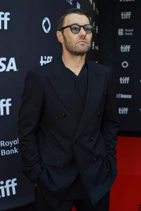 September 9, 2025, Toronto, Ontario, Canada: Joel Edgerton attends the red carpet for the Ã¢â‚¬ËœTrain DreamsÃ¢â‚¬â ¢ premiere during the 2025 Toronto International Film Festival at Royal Alexandra Theatre. on September 9, 2025 in Toronto, Canada. Toronto Canada - ZUMAe321 20250909_zea_e321_171 Copyright: xLeonardoxRamirezx