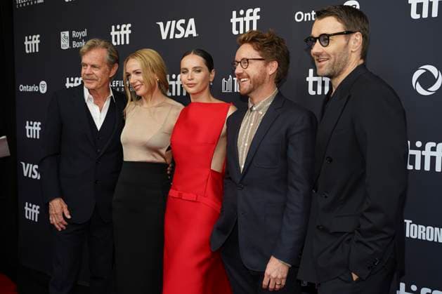 September 9, 2025, Toronto, Ontario, Canada: (L-R) William H. Macy, Kerry Condon, Felicity Jones, Clint Bentley and Joel Edgerton attend the red carpet for the Ã¢â‚¬ËœTrain DreamsÃ¢â‚¬â ¢ premiere during the 2025 Toronto International Film Festival at Royal Alexandra Theatre. on September 9, 2025 in Toronto, Canada. Toronto Canada - ZUMAe321 20250909_zea_e321_277 Copyright: xLeonardoxRamirezx