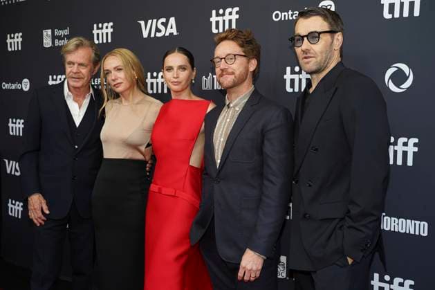 September 9, 2025, Toronto, Ontario, Canada: (L-R) William H. Macy, Kerry Condon, Felicity Jones, Clint Bentley and Joel Edgerton attend the red carpet for the Ã¢â‚¬ËœTrain DreamsÃ¢â‚¬â ¢ premiere during the 2025 Toronto International Film Festival at Royal Alexandra Theatre. on September 9, 2025 in Toronto, Canada. Toronto Canada - ZUMAe321 20250909_zea_e321_325 Copyright: xLeonardoxRamirezx