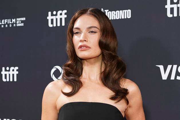 2025 Toronto International Film Festival - ˜Swiped™ Premiere Lily James attends the red carpet for the ˜Swiped™ premiere during the 2025 Toronto International Film Festival at Roy Thomson Hall. on September 9, 2025 in Toronto, Canada. (Photo by Leonardo Ramirez Eyepix Group) Copyright: xLeonardoxRamirez xEyepixxGroupx LR_09092025_169510